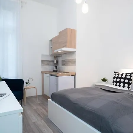 Well Located Charming Studio Budapest Exterior photo