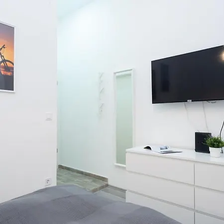 Well Located Charming Studio Budapest Exterior photo