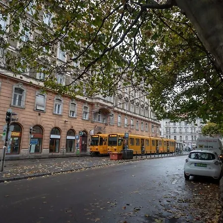 Well Located Charming Studio Budapest Exterior photo
